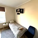 Apartment 3 - Stylish 2Br Apartment, Airport Access, Near Old Town * تالين