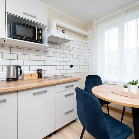 شقة Apartment 3 - Stylish 2Br Apartment, Airport Access, Near Old Town *
